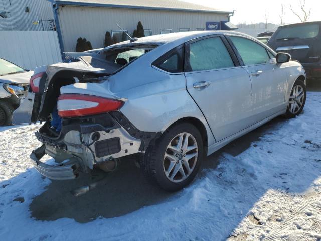 FORD FUSION 2016 Серебристый