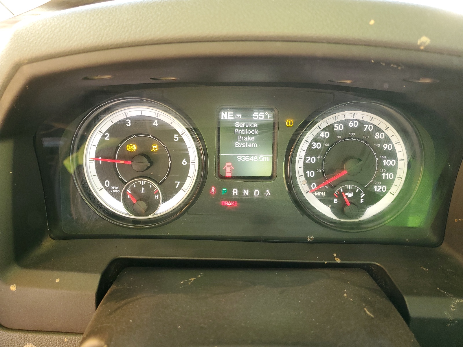 1C6RR7LG2GS261585 2016 Ram 1500 Slt