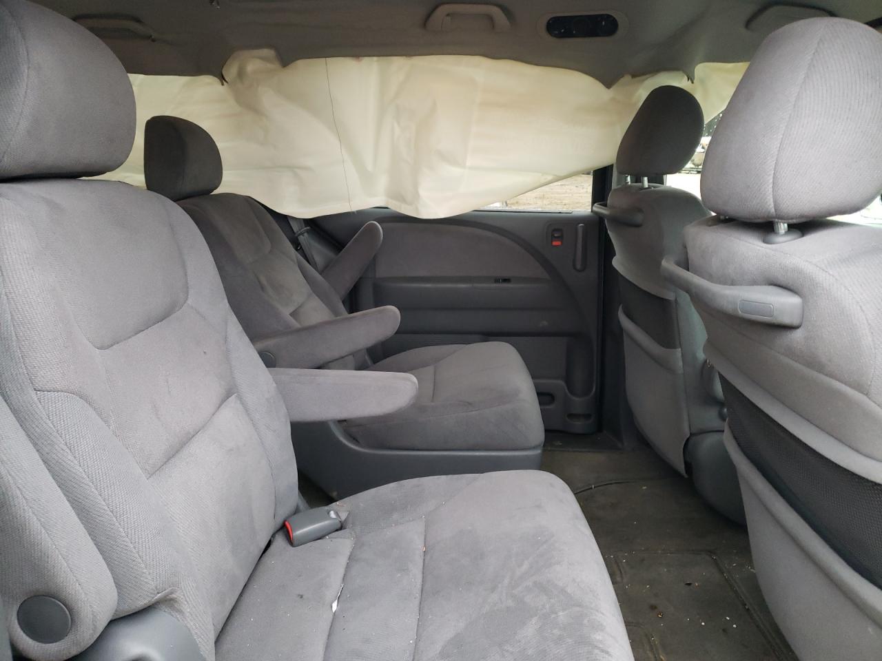2007 Honda Odyssey - Image 11