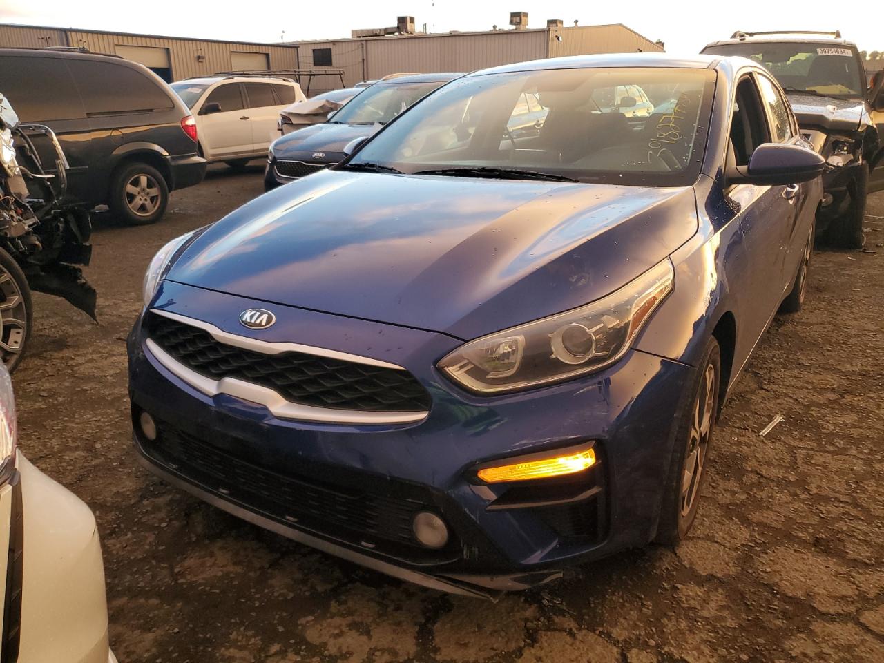 3KPF24AD1KE105752 2019 Kia Forte Fe