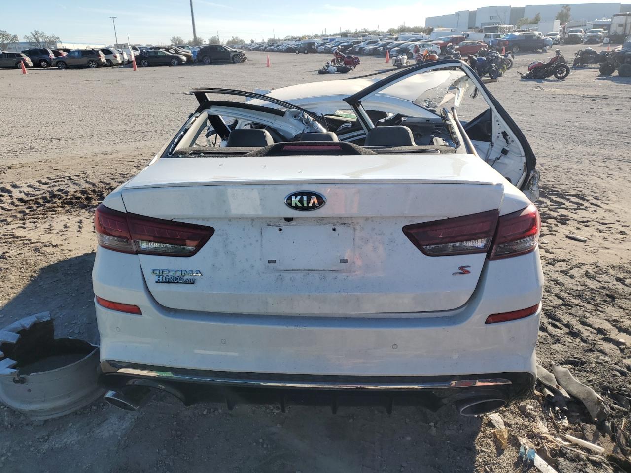 2019 Kia Optima Lx VIN: 5XXGT4L36KG288739 Lot: 82127323