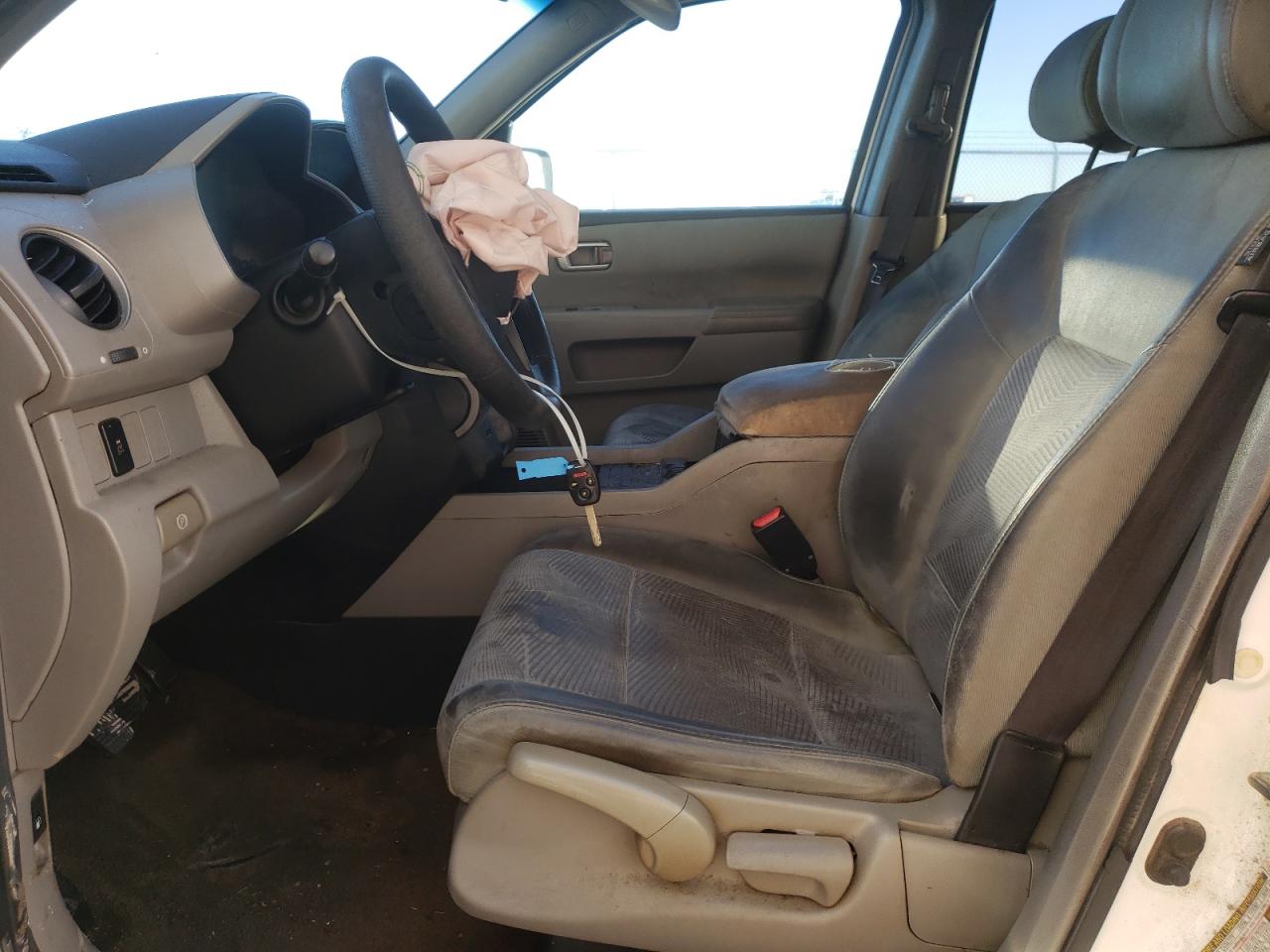 2013 Honda Pilot Lx VIN: 5FNYF3H2XDB016092 Lot: 37270114