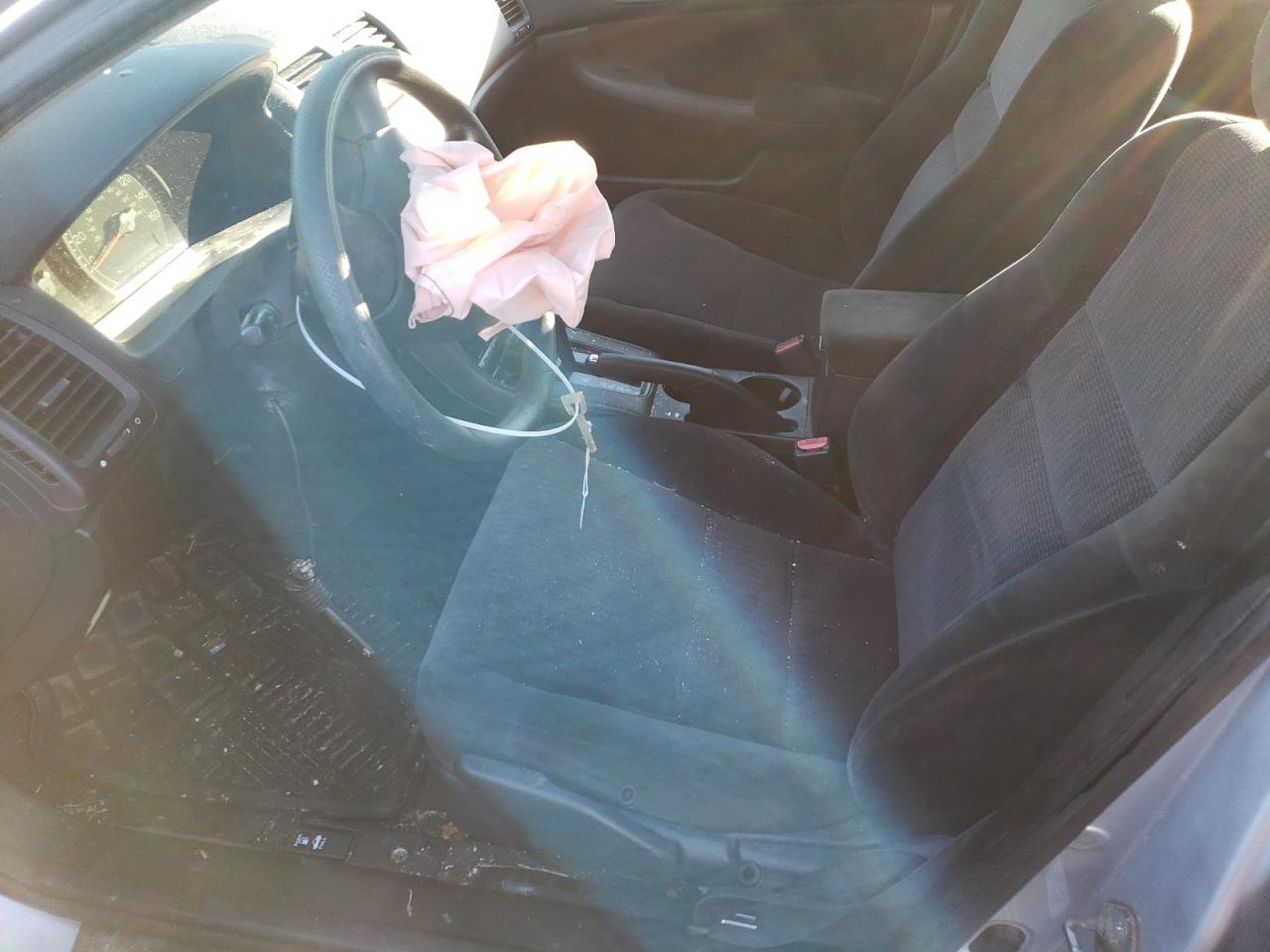 2005 Honda Accord Dx VIN: 1HGCM561X5A088783 Lot: 56143594