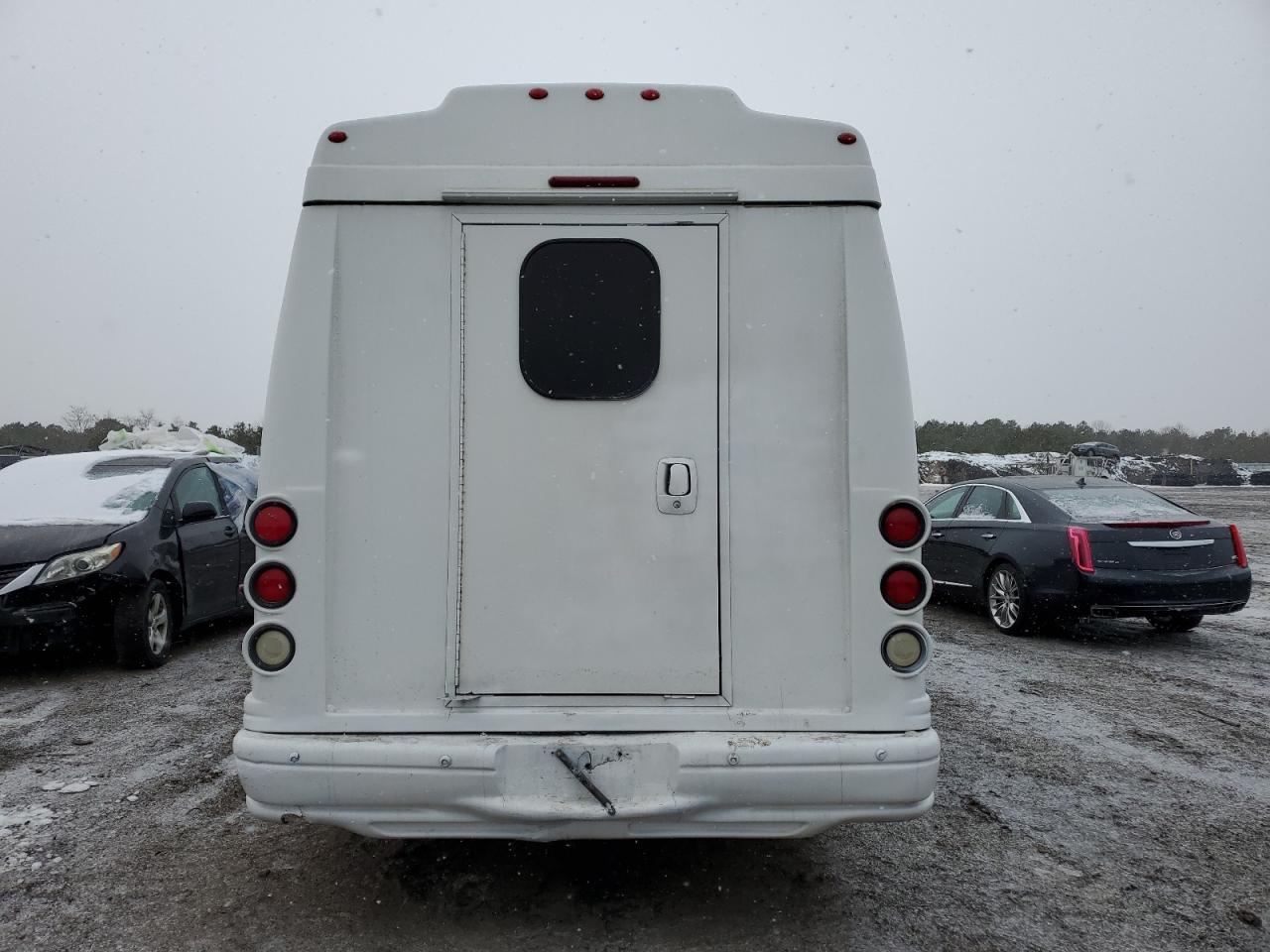 2009 Chevrolet Express G3500 VIN: 1GBJG31K891159541 Lot: 69167854