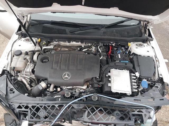 2019 MERCEDES BENZ A 200 D AM