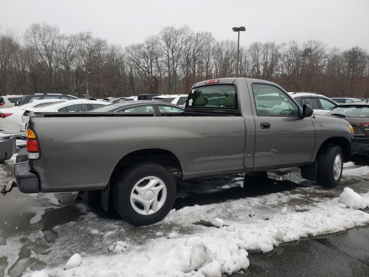 2004 Toyota Tundra - Image 3