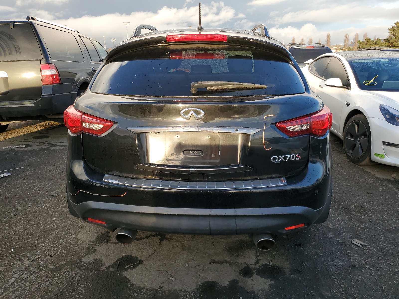 JN8CS1MW4FM481212 2015 Infiniti Qx70