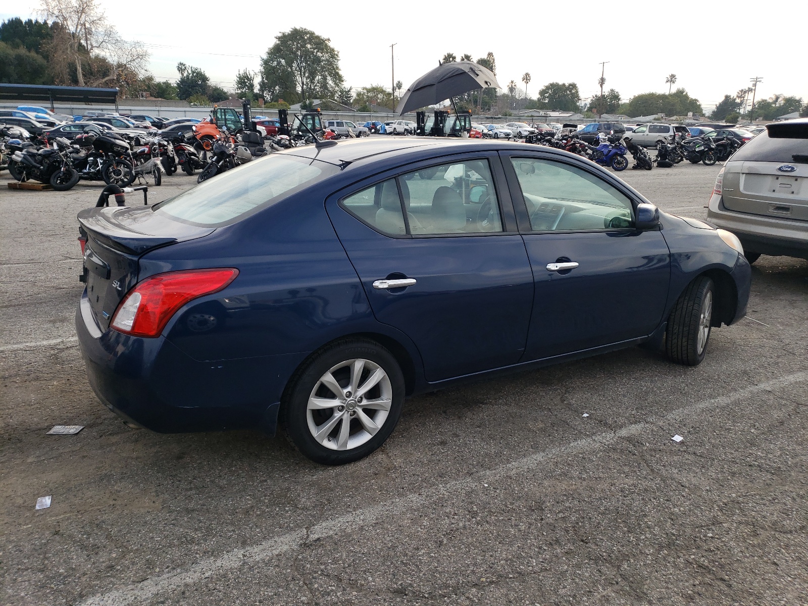 2014 Nissan Versa S vin: 3N1CN7AP4EL802017