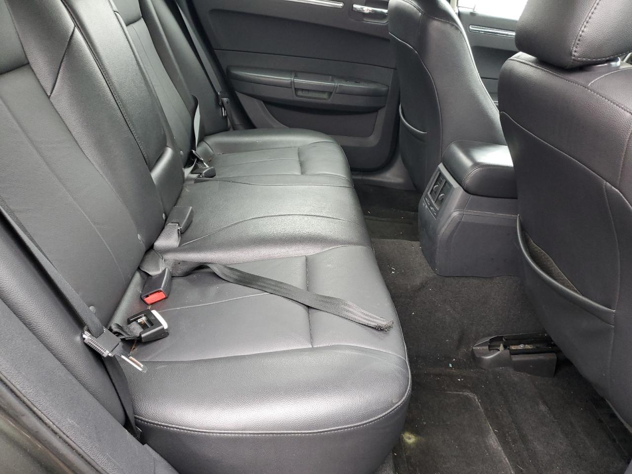 2009 Chrysler 300 Touring VIN: 2C3KA53V69H564467 Lot: 40859774