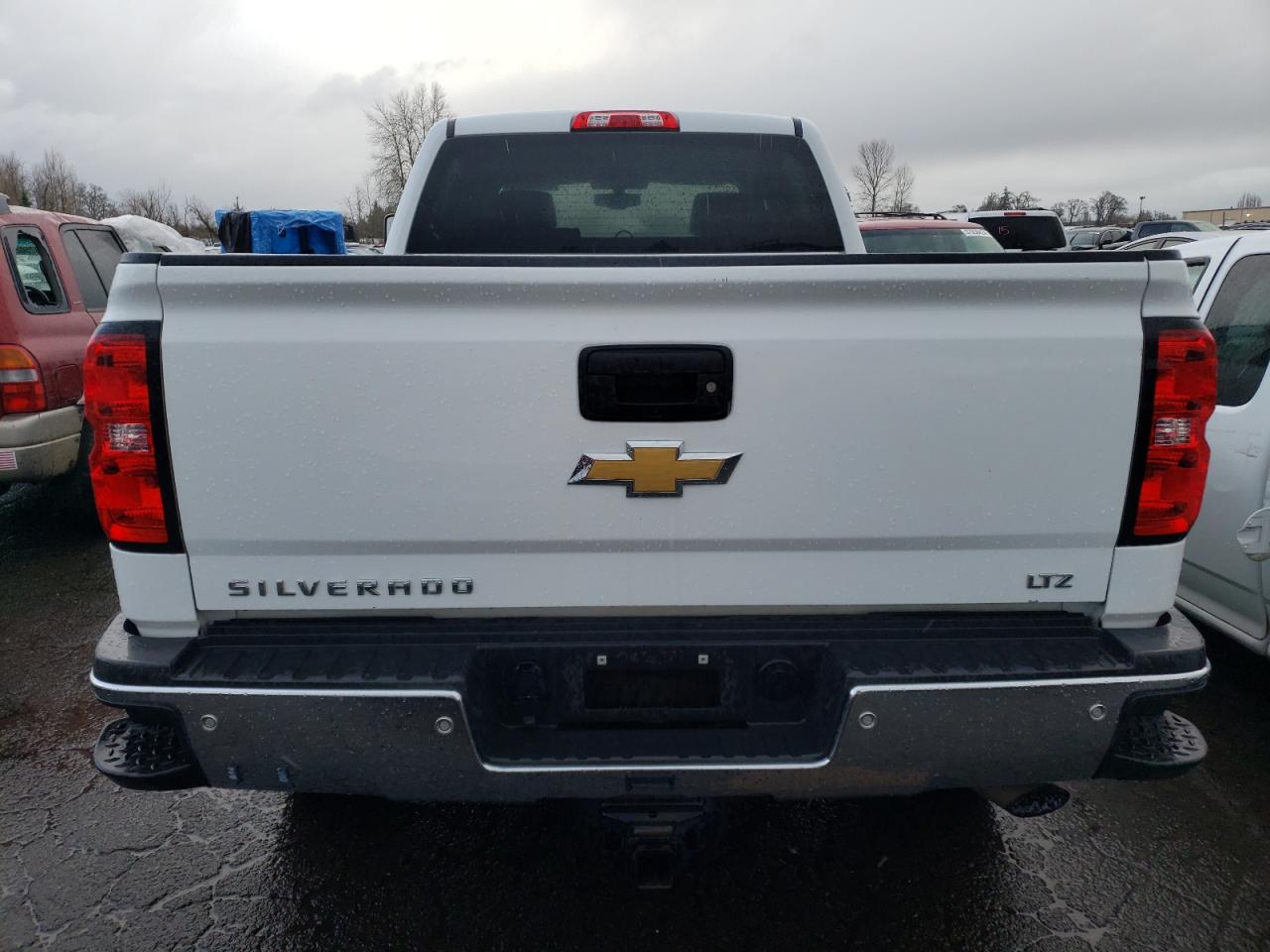 2018 Chevrolet Silverado K2500 Heavy Duty Ltz VIN: 1GC1KWEG9JF260399 Lot: 37468204