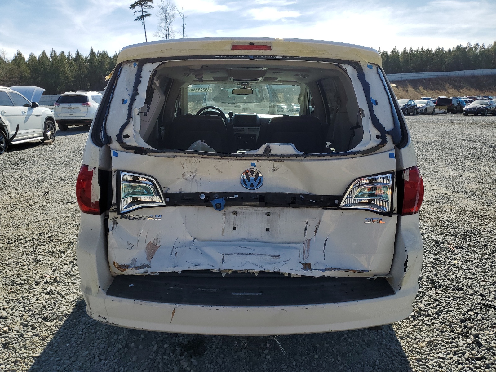 2V8HW54X69R553653 2009 Volkswagen Routan Sel