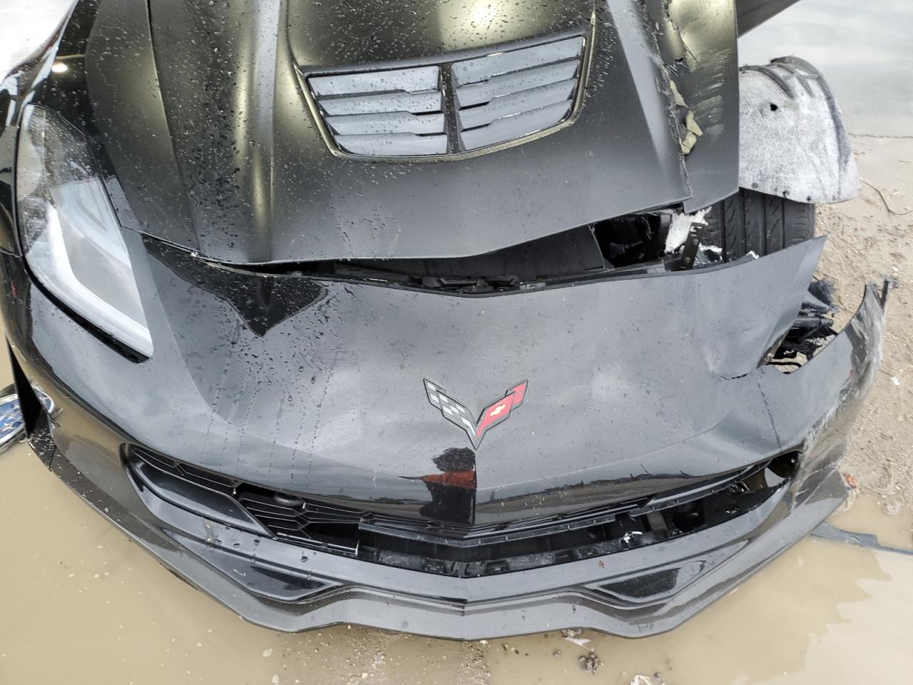 2015 Chevrolet Corvette - Image 11