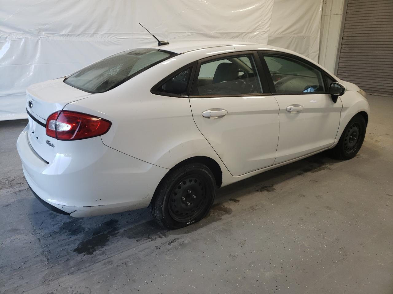 VIN 3FADP4AJ5DM175221 2013 FORD FIESTA no.3