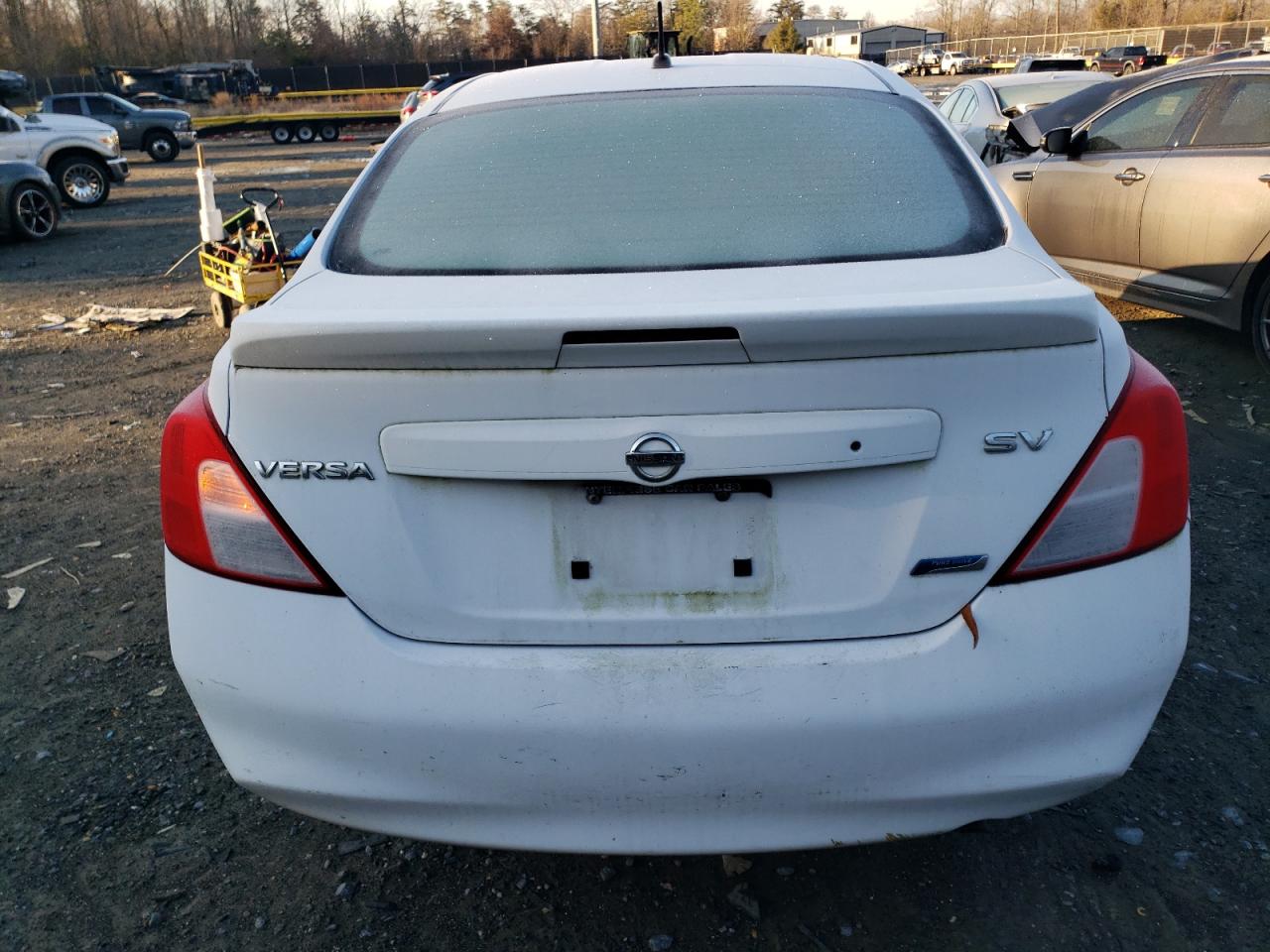 3N1CN7AP0EK446526 2014 Nissan Versa S