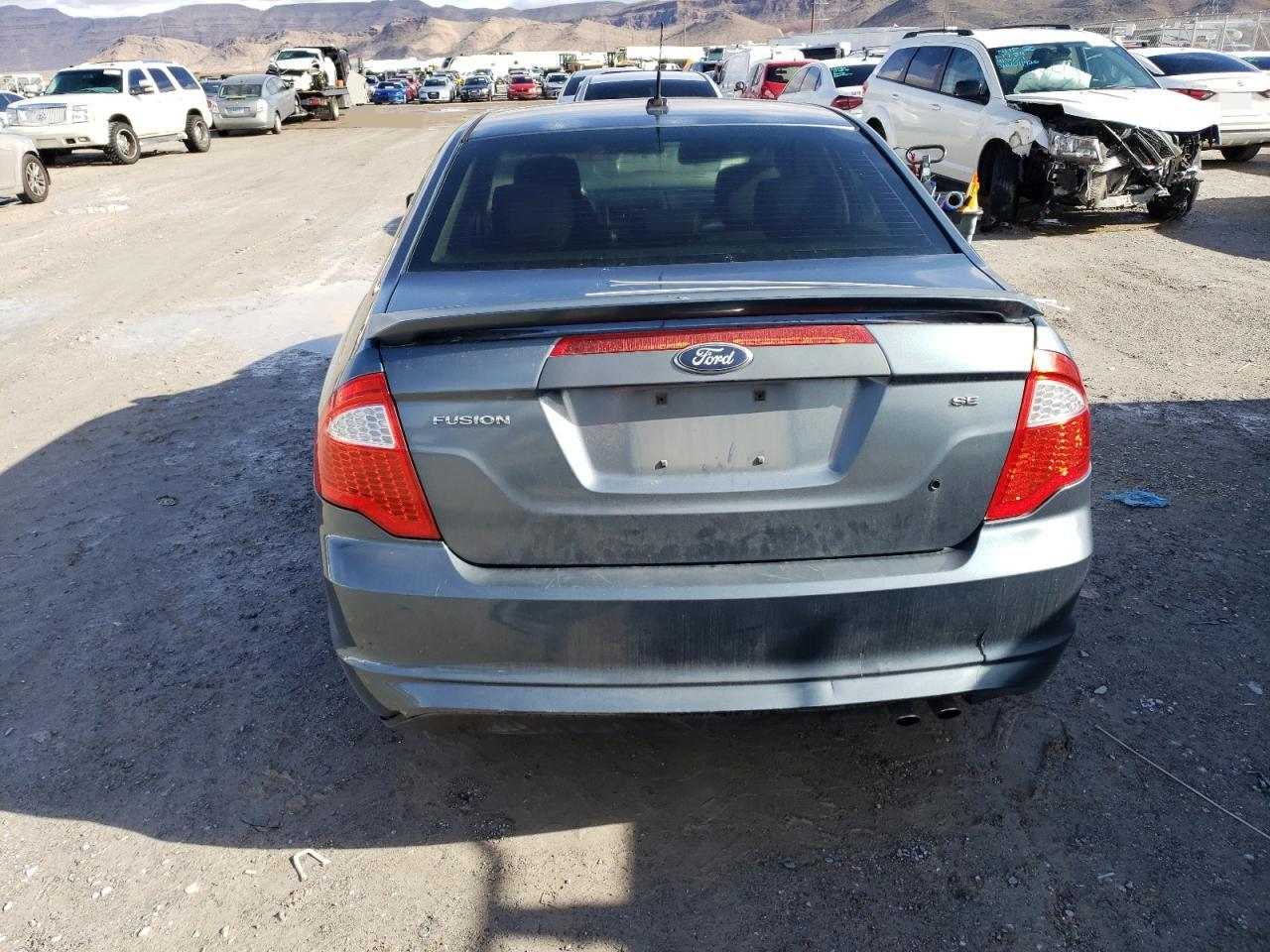 3FAHP0HA8BR166366 2011 Ford Fusion Se