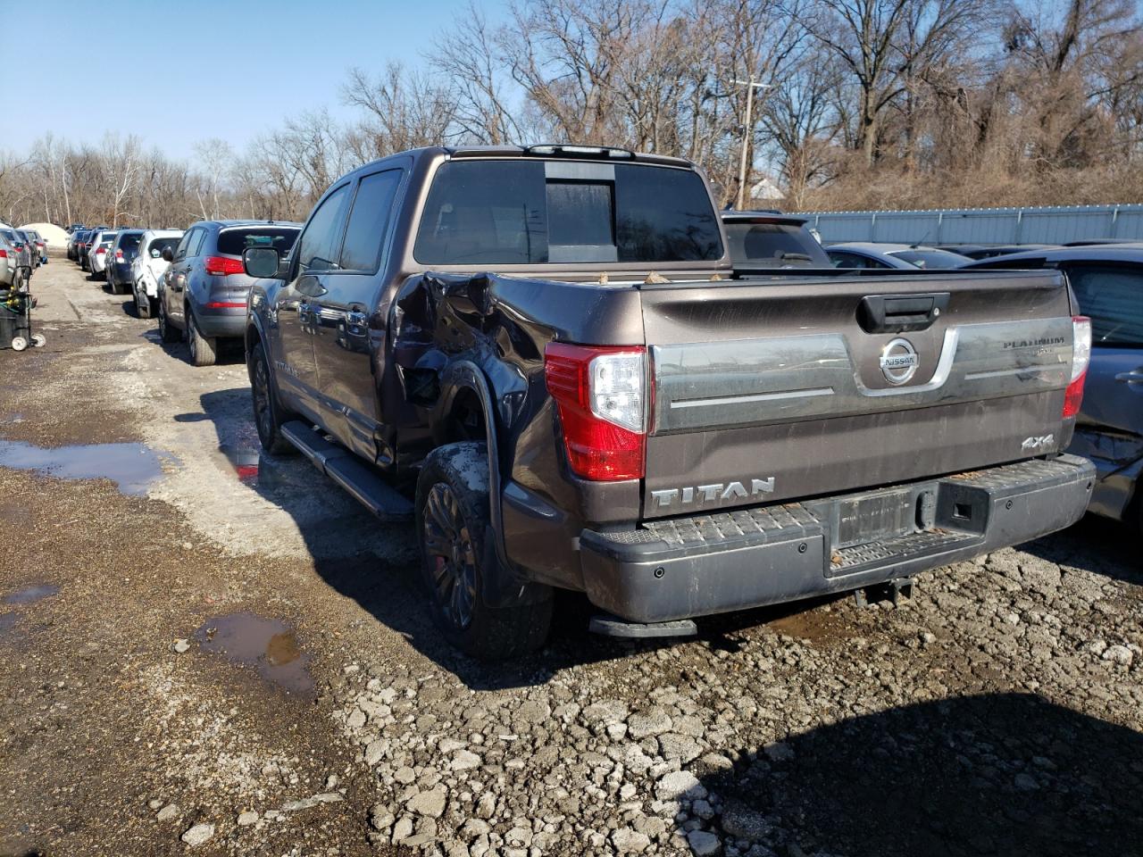 1N6AA1E59JN513437 2018 Nissan Titan Sv