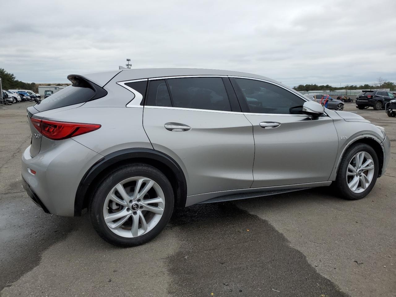 2017 Infiniti Qx30 Base VIN: SJKCH5CPXHA037748 Lot: 40200664