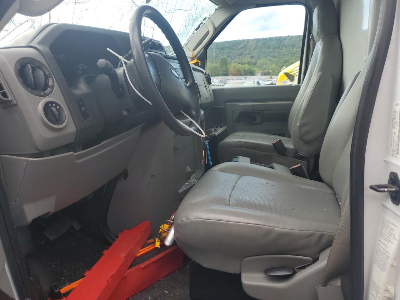 24DWE3FLXFDA07811 2015 Ford Econoline