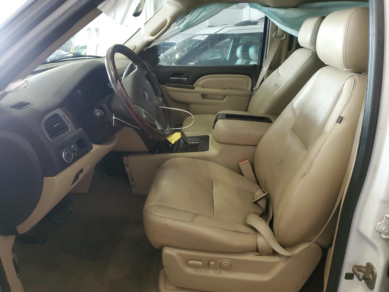 2011 GMC Yukon Denali VIN: 1GKS2EEF4BR312970 Lot: 71128155