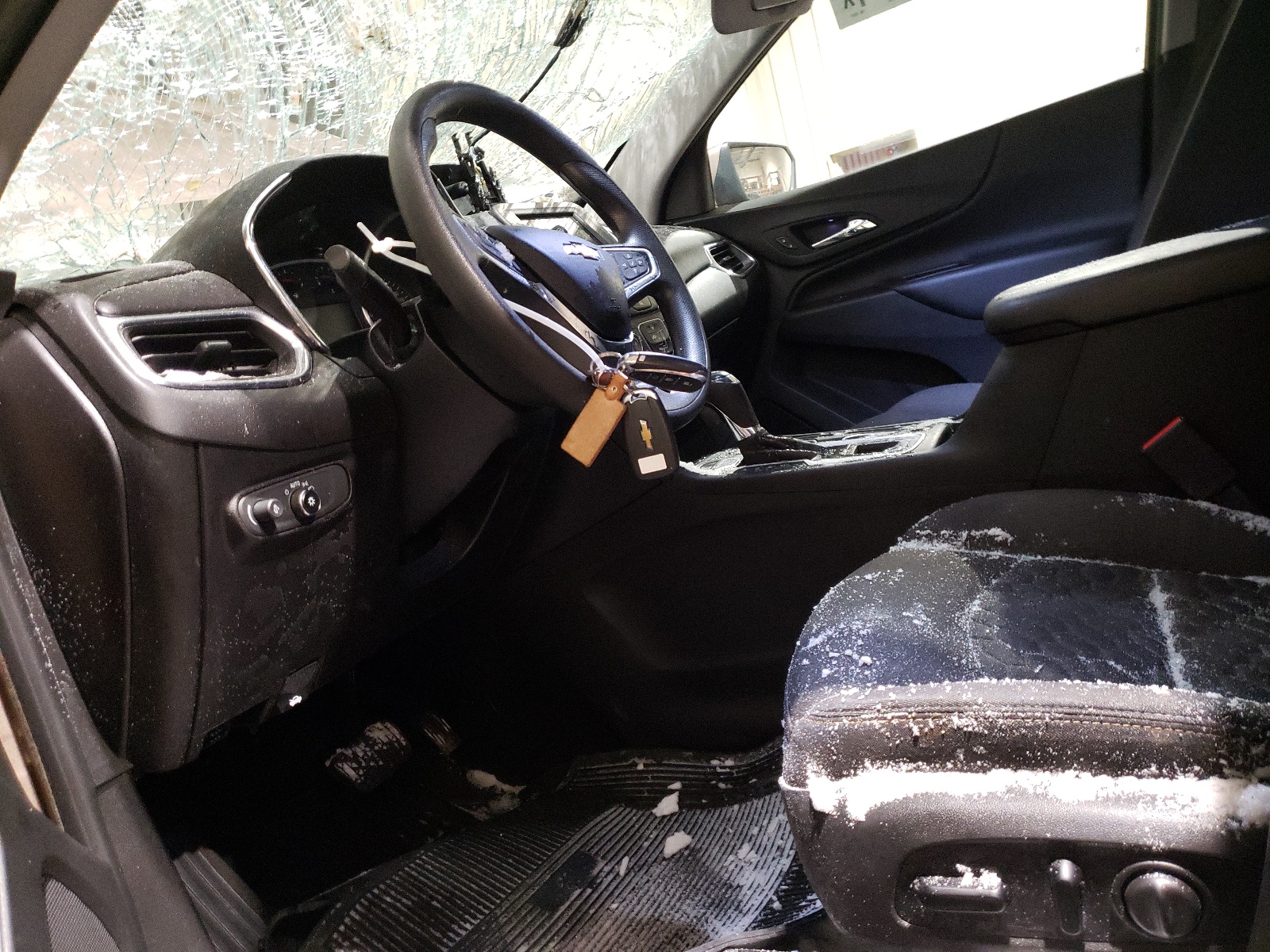 2GNAXUEV0K6162062 2019 Chevrolet Equinox Lt