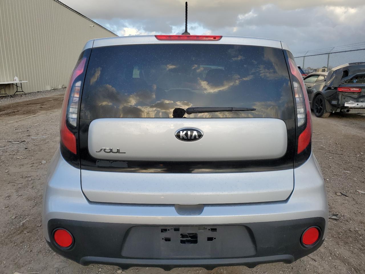 2017 Kia Soul VIN: KNDJN2A23H7449645 Lot: 37968784