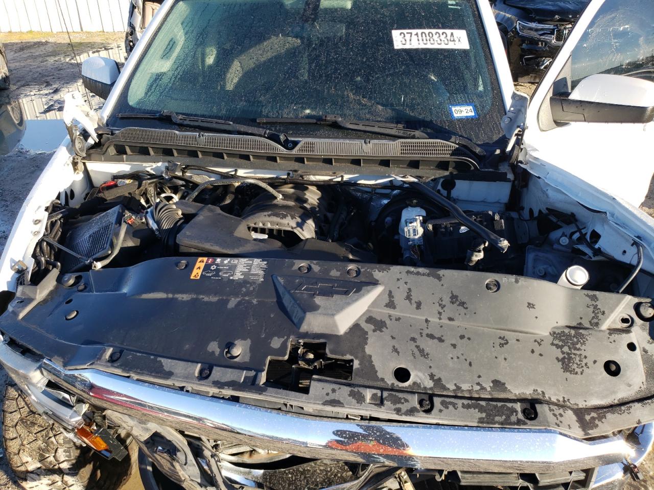 2018 Chevrolet Silverado K1500 Lt VIN: 3GCUKREC9JG186024 Lot: 37108334