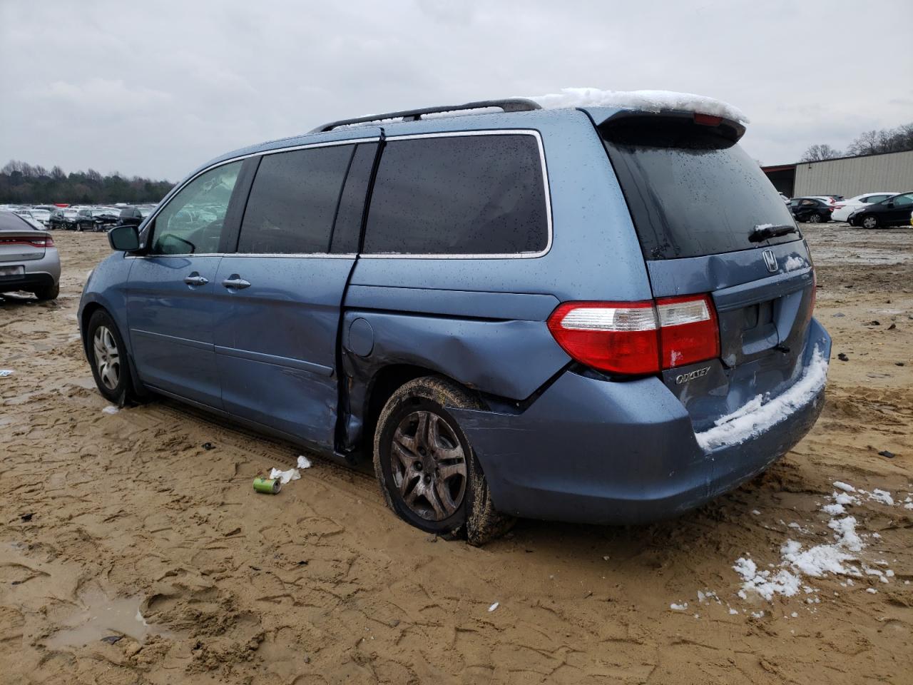 2007 Honda Odyssey - Image 2