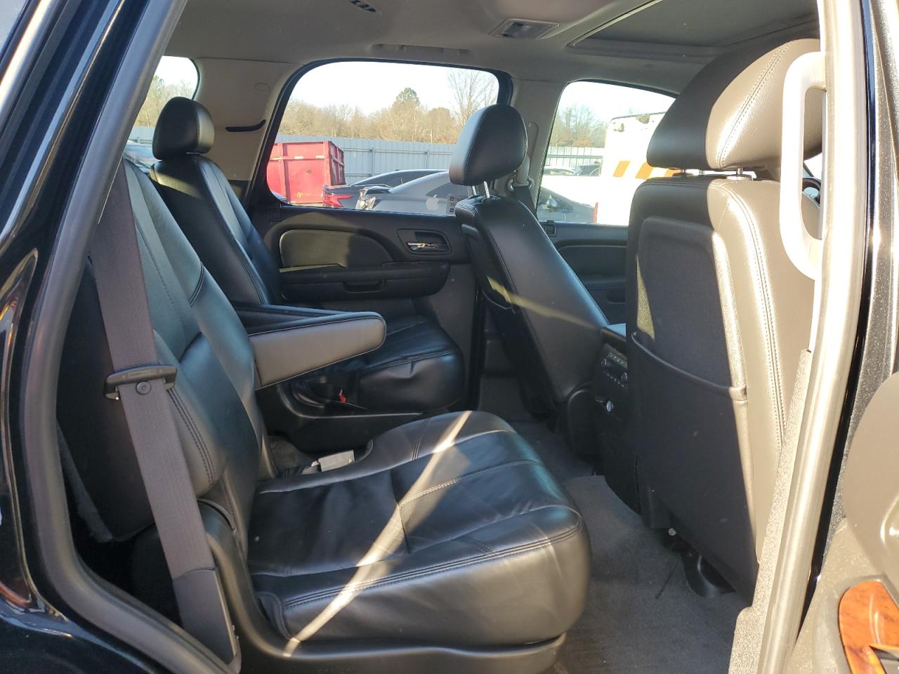 2010 Chevrolet Tahoe K1500 Lt VIN: 1GNUKBE04AR195699 Lot: 82849543