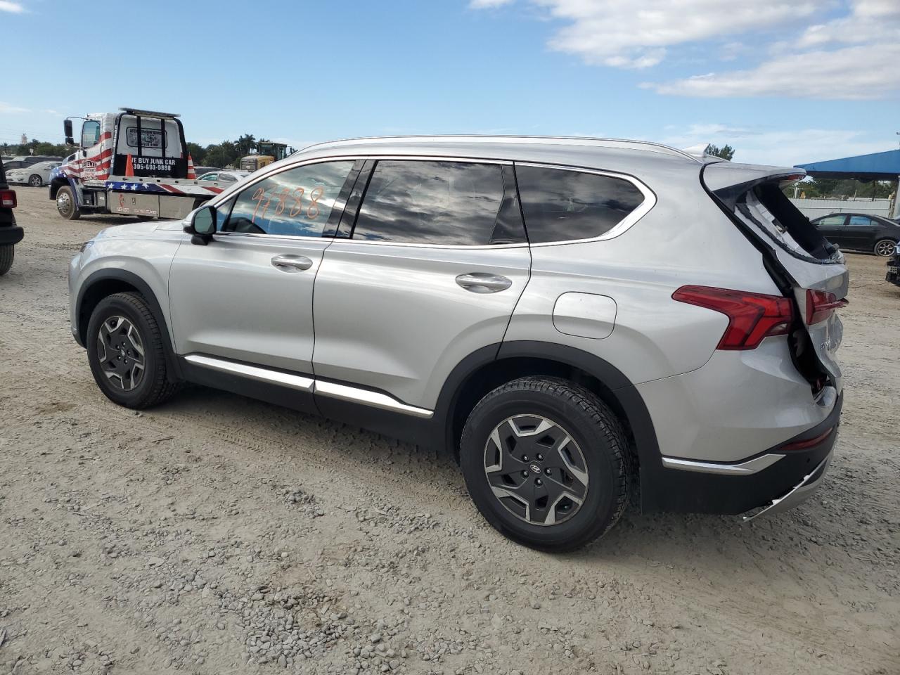 2022 Hyundai Santa Fe - Image 2