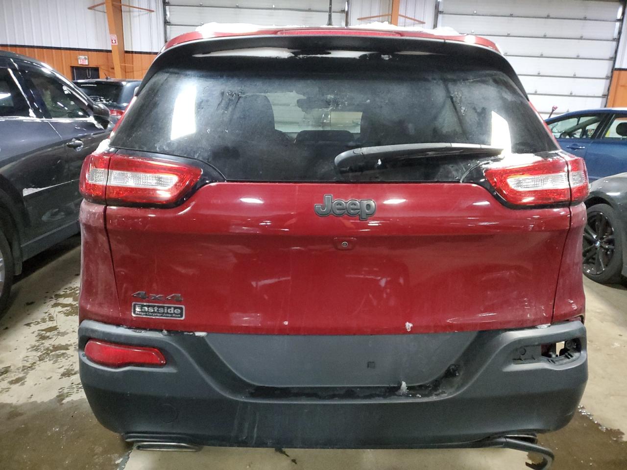 2016 Jeep Cherokee Latitude VIN: 1C4PJMCS4GW316010 Lot: 37968904