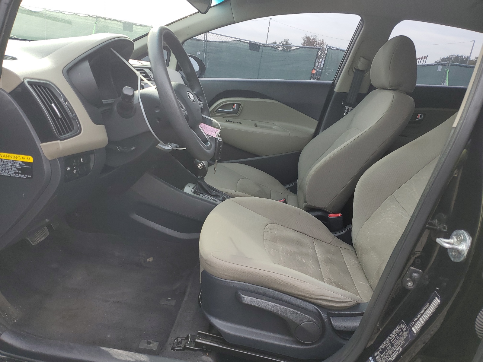 KNADM4A36H6044029 2017 Kia Rio Lx