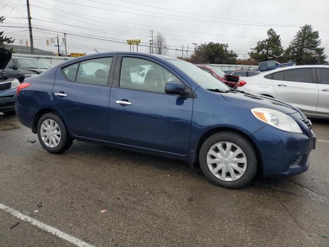  NISSAN VERSA 2014 Синий