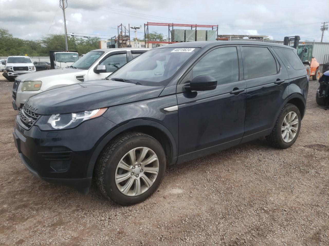 SALCP2BG3HH638294 2017 LAND ROVER DISCOVERY - Image 1