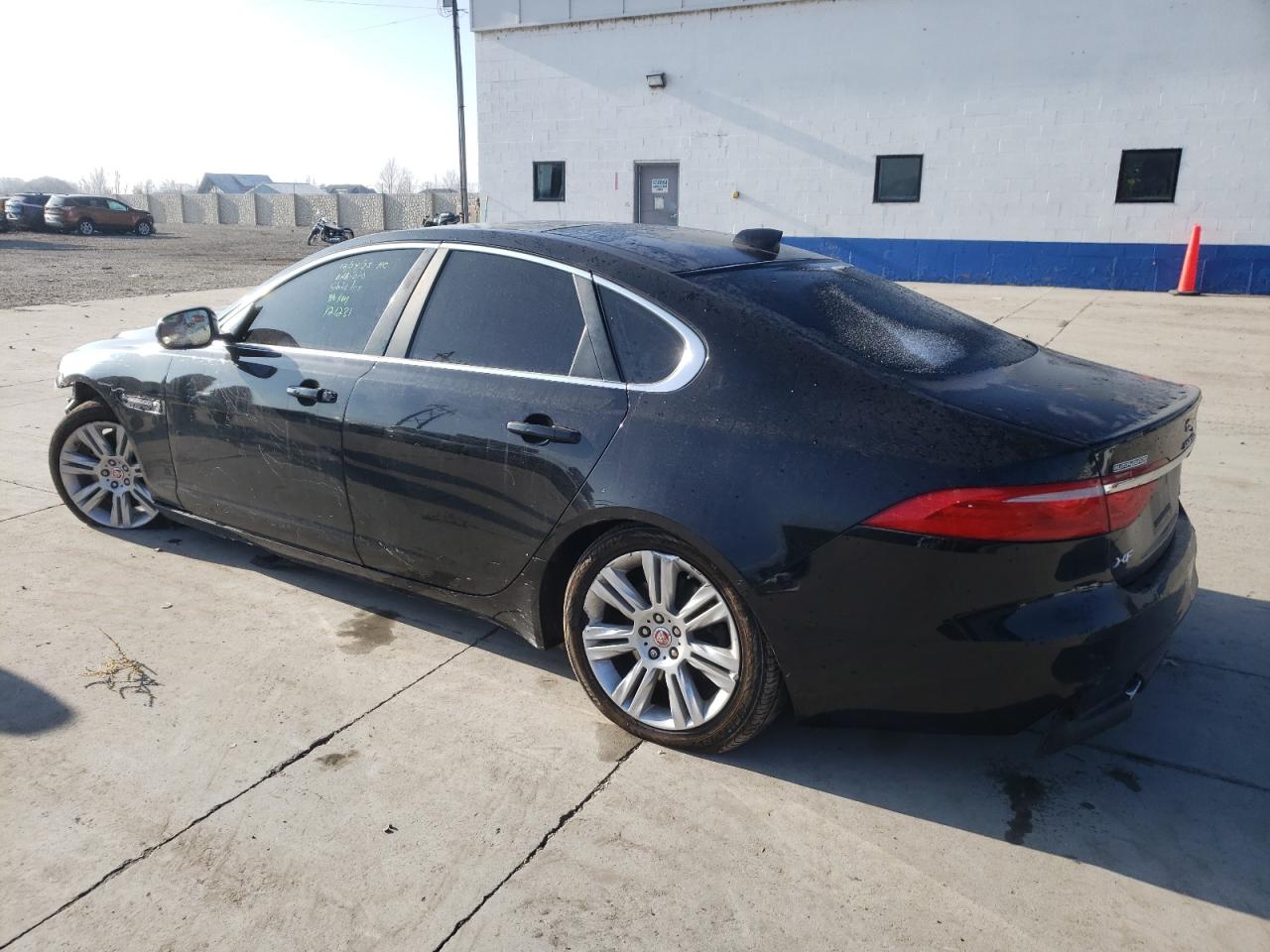 SAJBJ4BV2GCY21231 2016 Jaguar Xf Premium