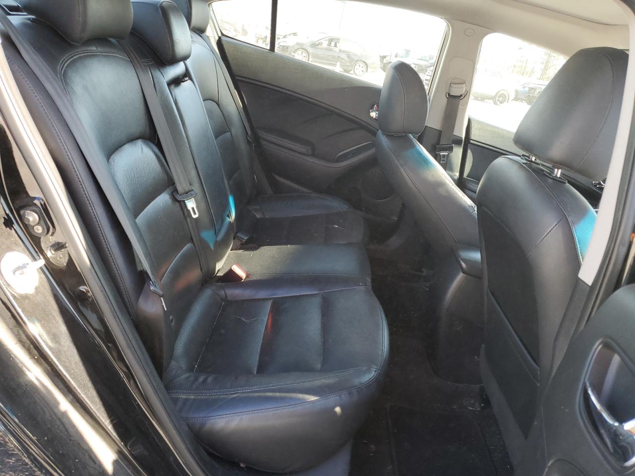 2016 Kia Forte Ex VIN: KNAFZ4A84G5488598 Lot: 37273324