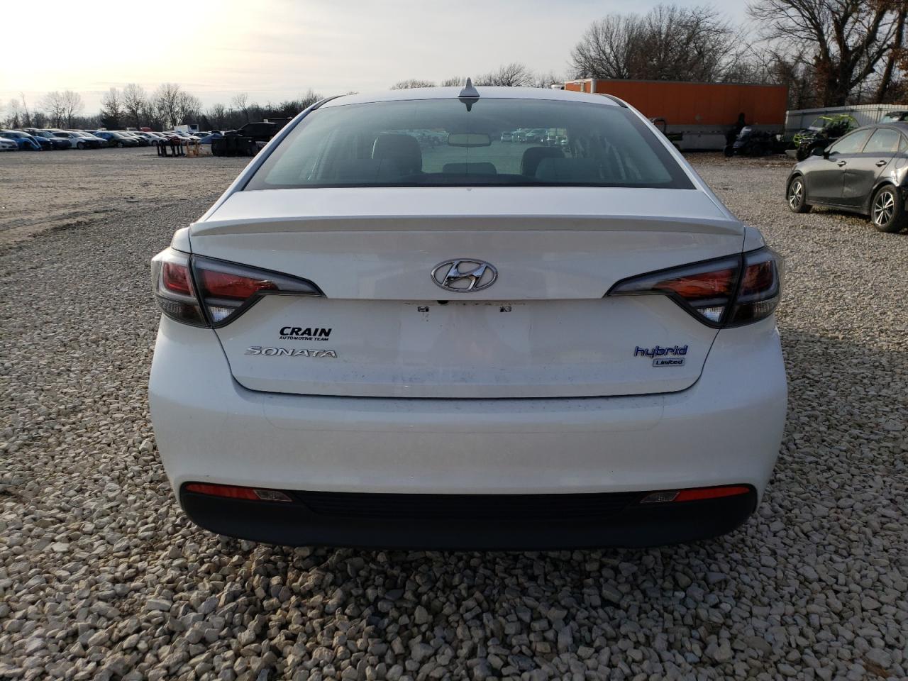 2017 Hyundai Sonata Hybrid VIN: KMHE34L1XHA058269 Lot: 82273613