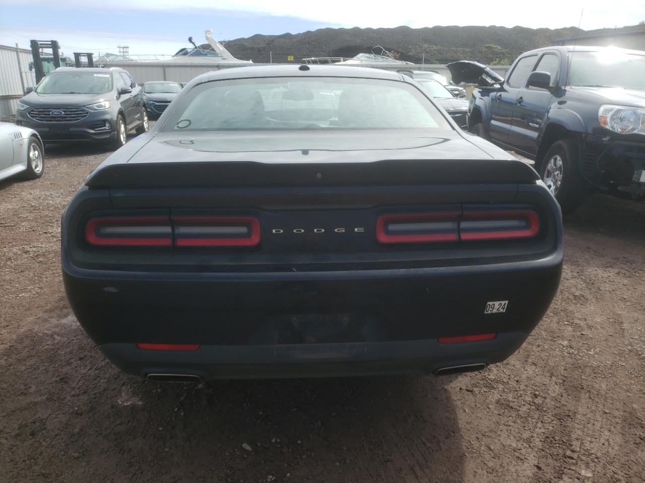 2C3CDZAG5KH684273 2019 Dodge Challenger Sxt