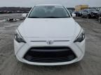 2017 Toyota Yaris Ia  იყიდება Cahokia Heights-ში, IL - Rear End
