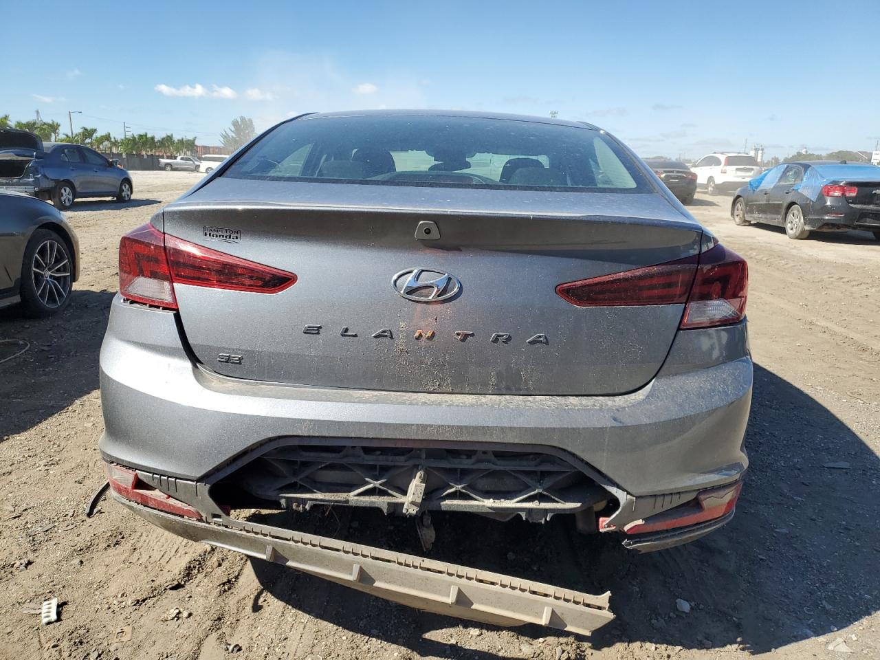 2019 Hyundai Elantra Se VIN: KMHD74LF6KU831840 Lot: 39309654
