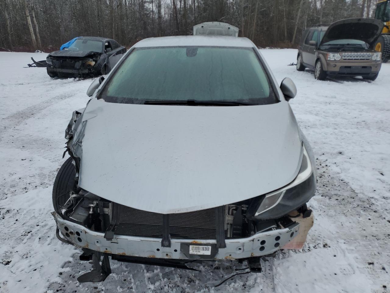 2018 Chevrolet Cruze Lt VIN: 1G1BE5SM4J7104998 Lot: 38142824