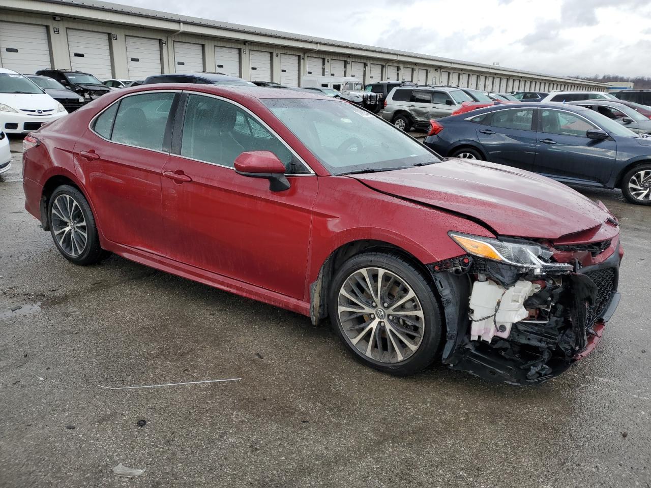 2018 Toyota Camry L VIN: 4T1B11HK7JU517142 Lot: 37462644