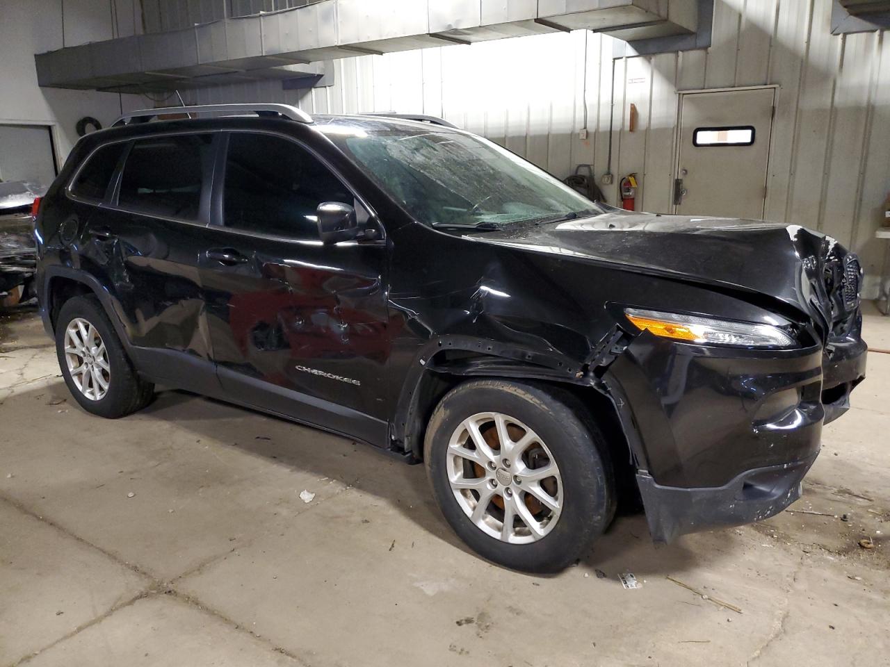 2015 Jeep Grand Cherokee - Image 4
