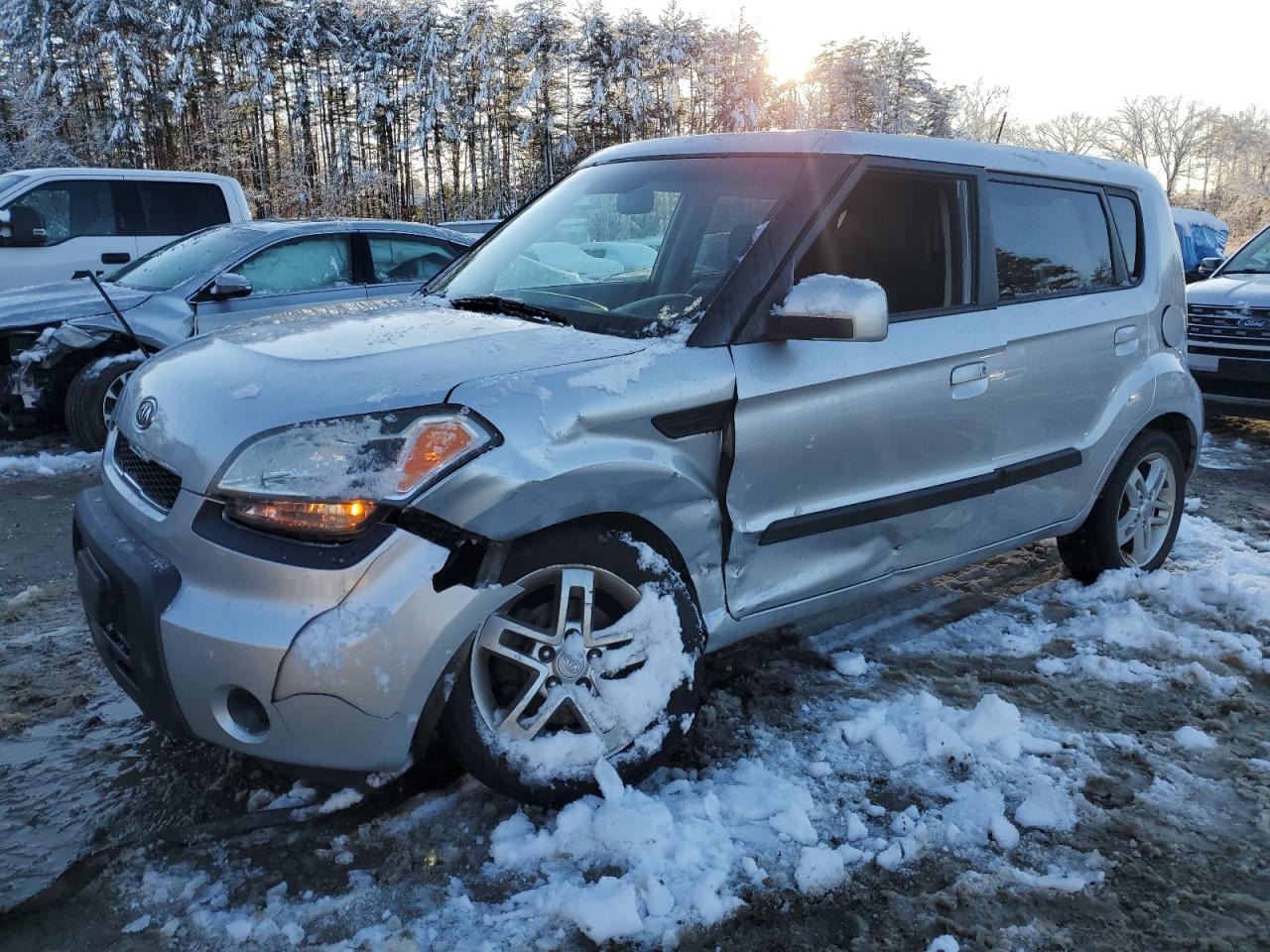 2010 Kia Soul + VIN: KNDJT2A20A7157849 Lot: 82098493