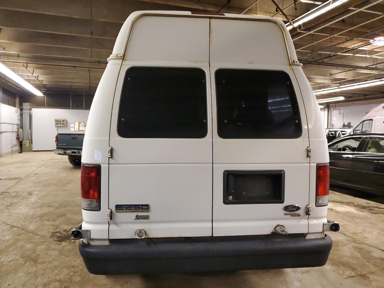 2011 Ford Econoline E250 Van VIN: 1FTNE2EWXBDB05446 Lot: 84982375