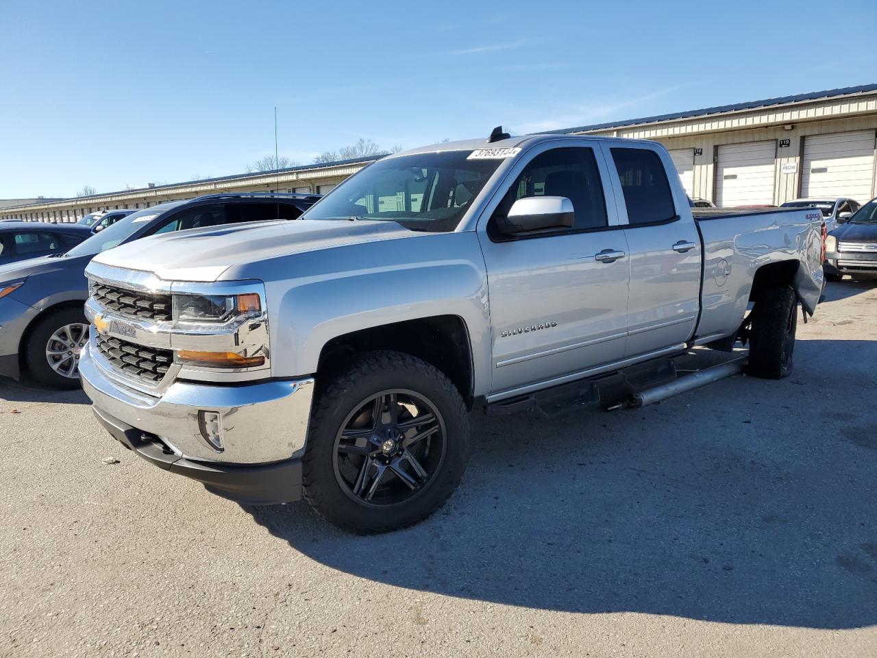 2019 Chevrolet Silverado Ld K1500 Lt VIN: 2GCVKPECXK1142696 Lot: 37693144