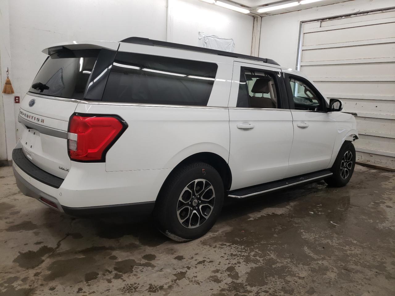 2023 Ford Expedition Max Xlt VIN: 1FMJK1H82PEA06745 Lot: 39510944