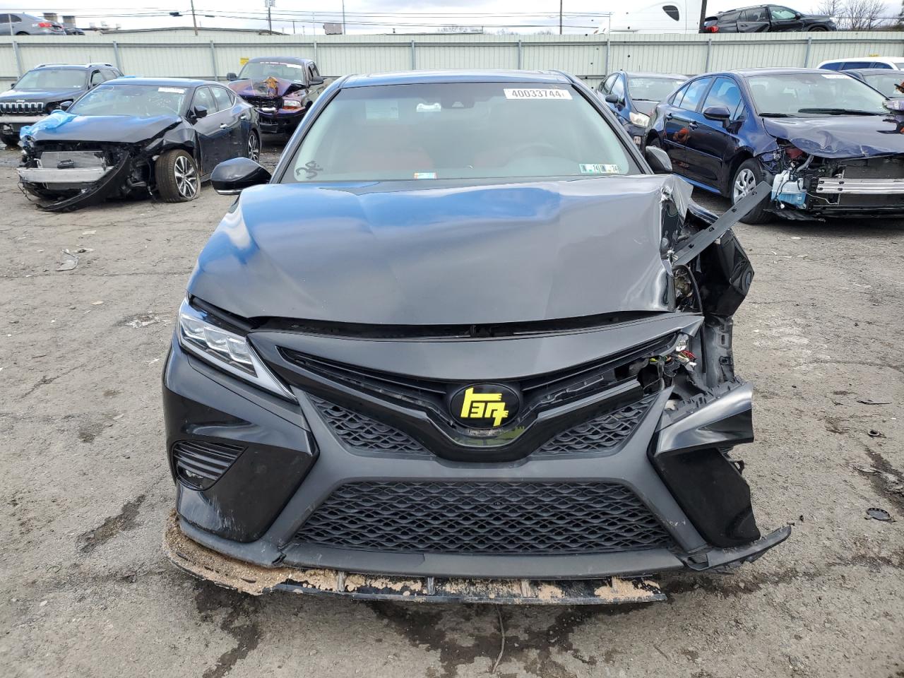 4T1B11HK4JU054649 2018 Toyota Camry L