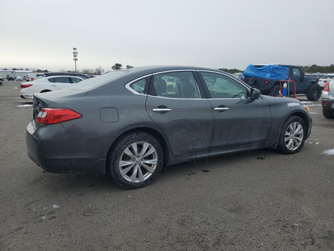 2011 Infiniti M37 X VIN: JN1BY1AR1BM373325 Lot: 38346214