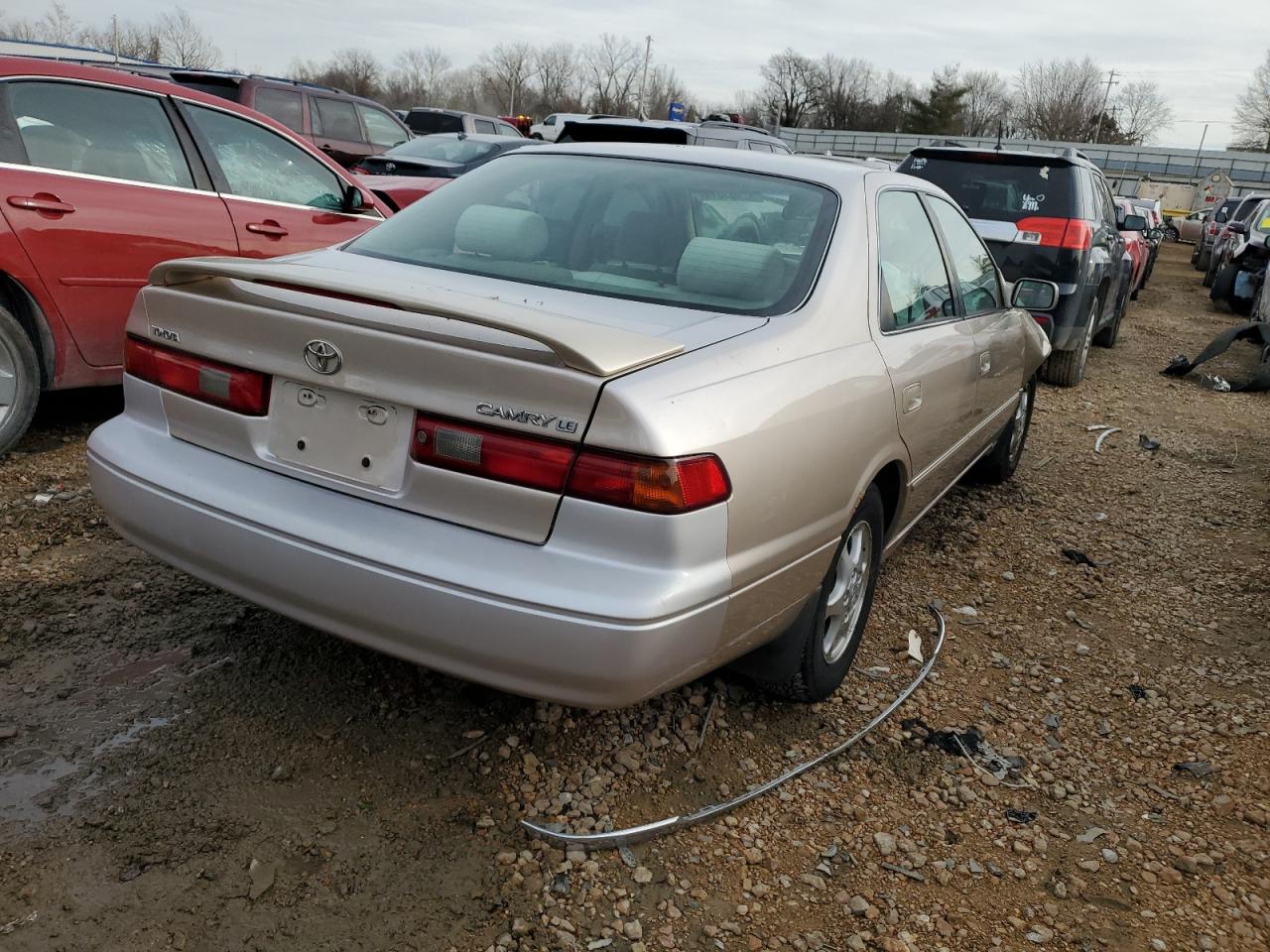 1998 Toyota Camry Ce VIN: 4T1BG22K1WU851543 Lot: 37908614