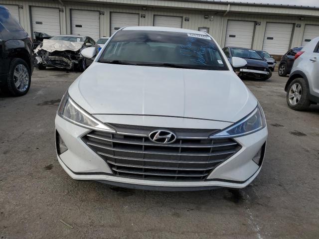  HYUNDAI ELANTRA 2019 Белый